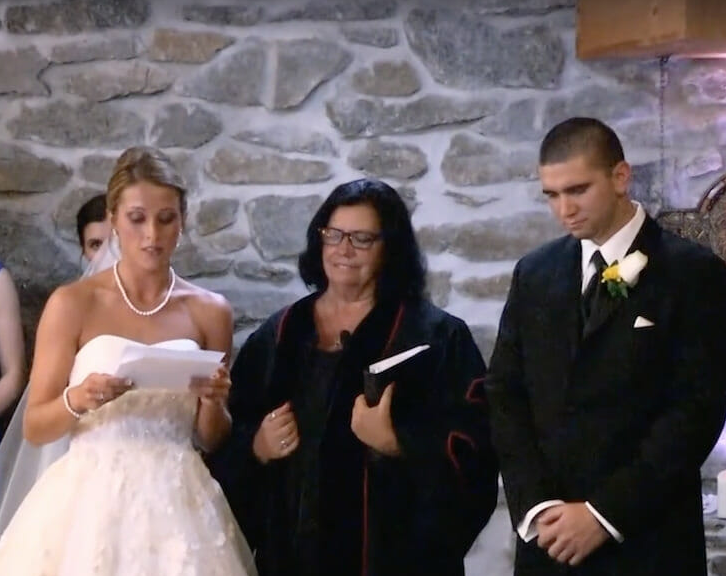 A Bride’s Heartwarming Gesture at Her Wedding