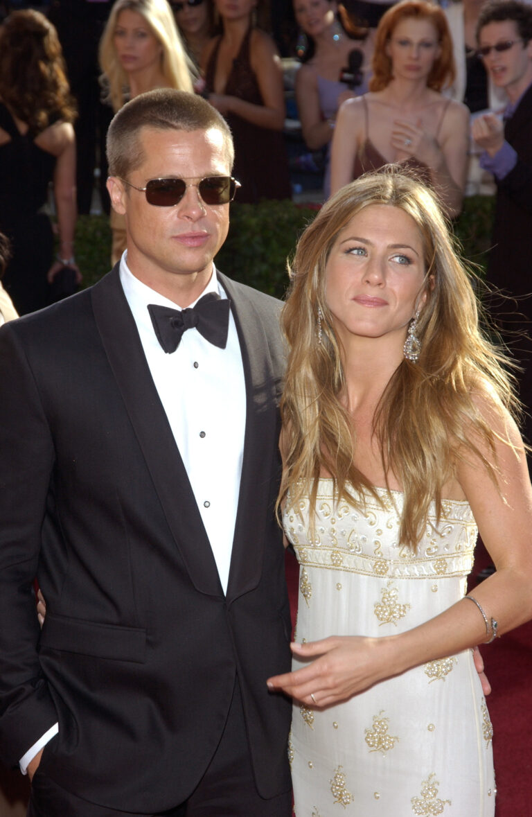 Brad Pitt’s youngest daughter Vivienne is a mini ‘Brangelina,’ stunning at 15