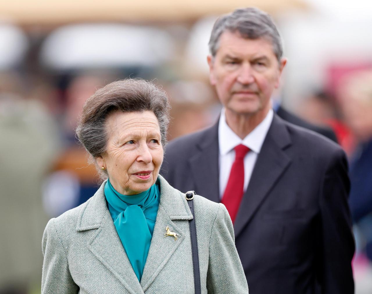 ‘Secrecy as Always’: Princess Anne’s Husband Seen Visiting Her in Hospital with Big Bag, Causing Concerns