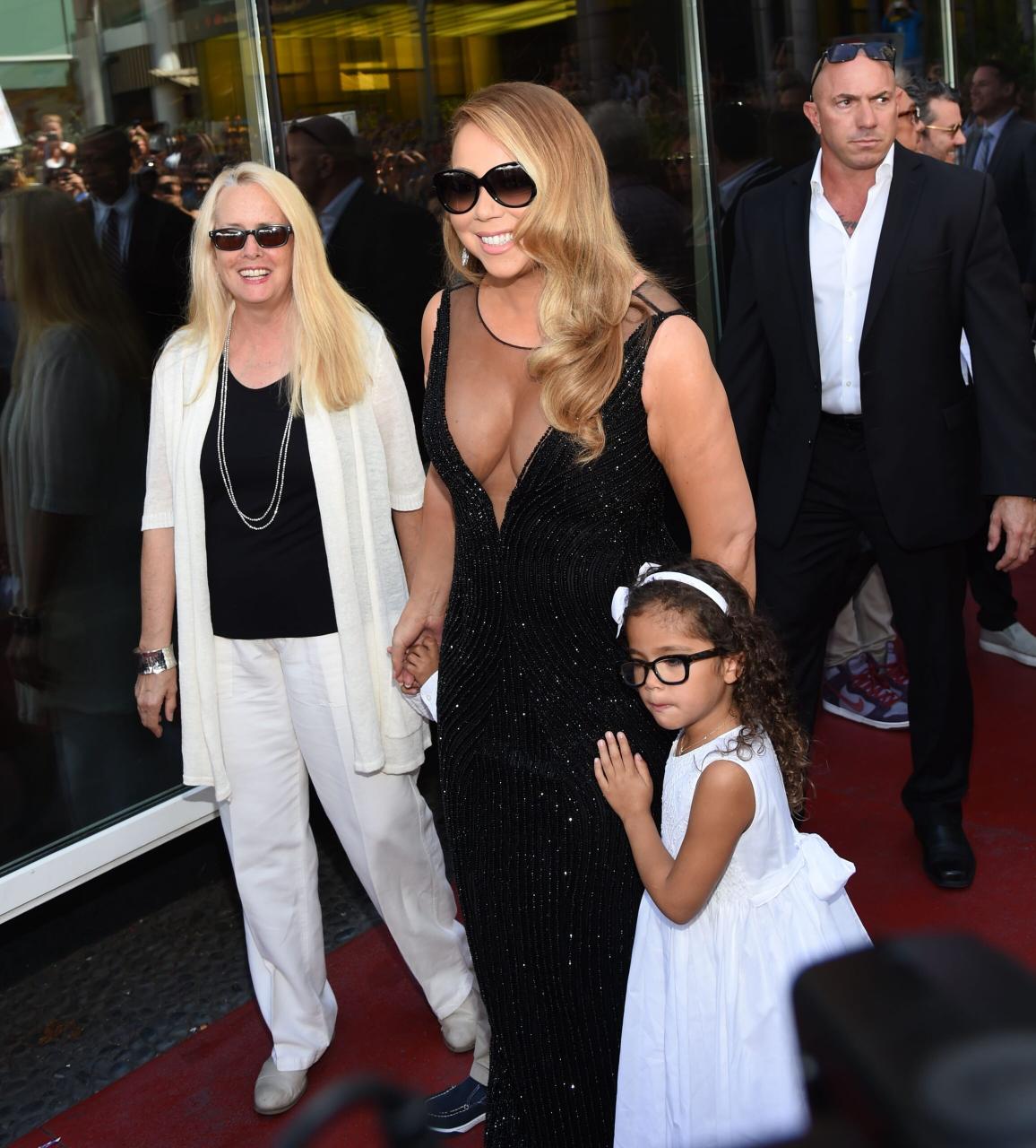 Mariah Carey suffers unimaginable blow as mother and sister pass away on same “tragic” day