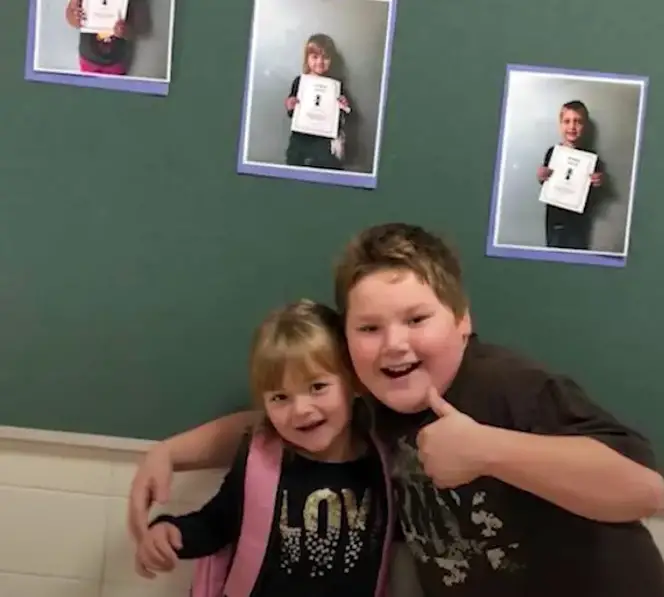 5-year-old girl empties her piggy bank – The reason behind it leaves her grandmother in tears