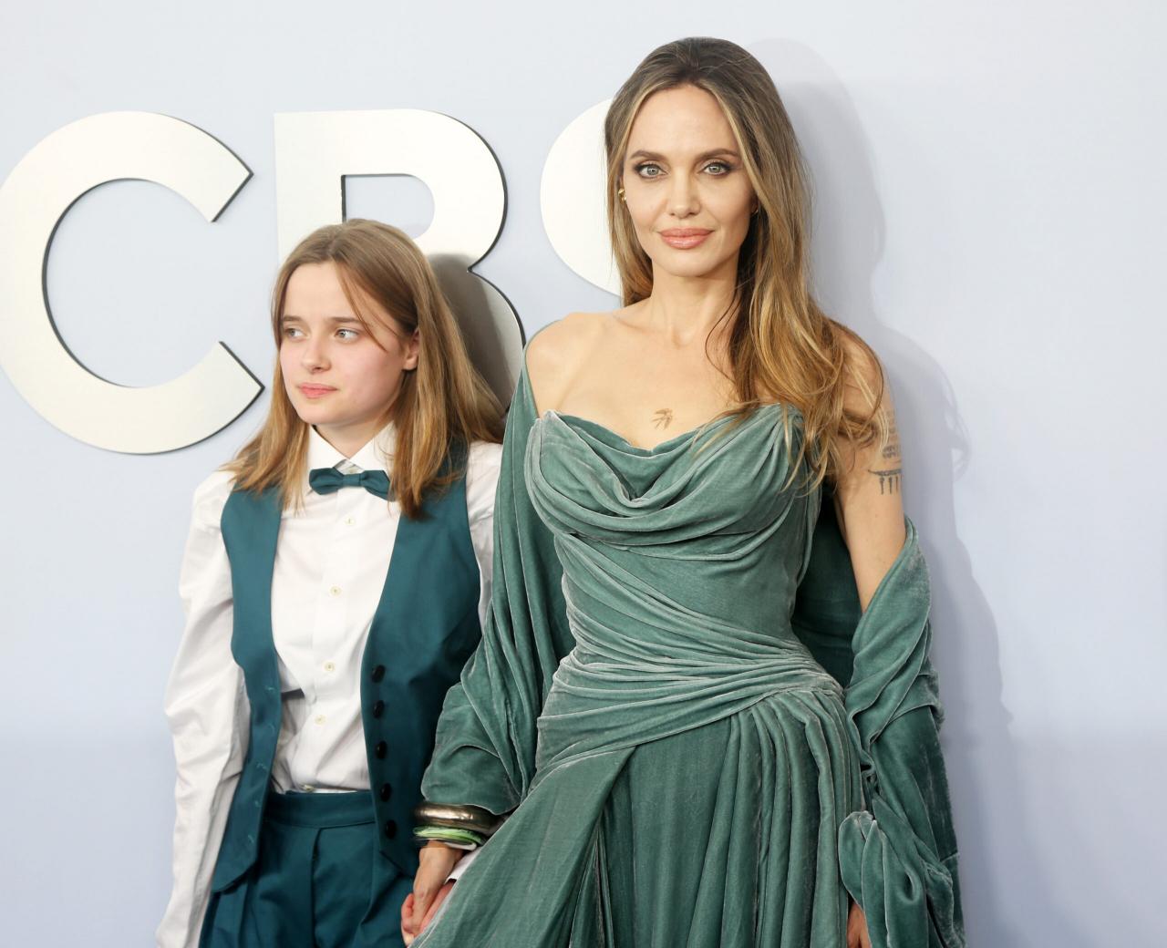 Fans divided after Angelina Jolie, 49, debuts fresh look at at awards