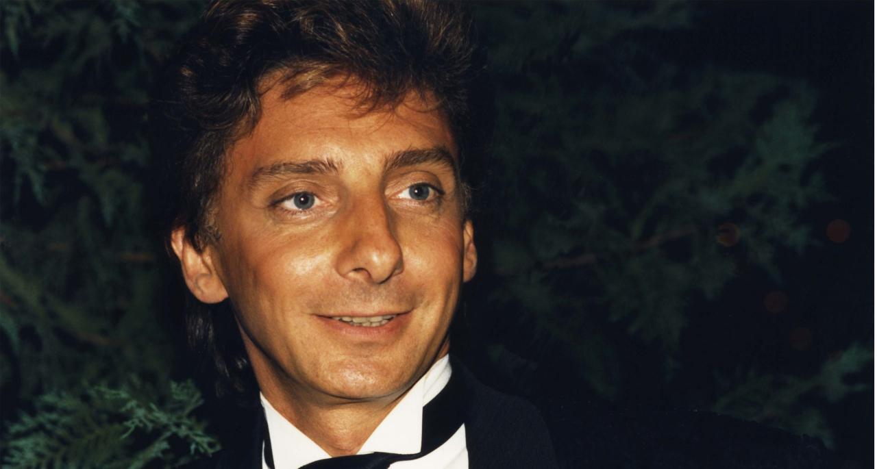 Barry Manilow came out as gay at age 73 – meet the man he’s been with for almost 40 years.